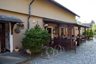 Restaurace a penzion U n&aacute;mořn&iacute;ka