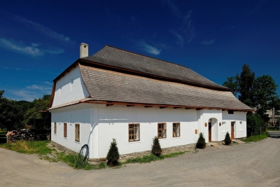 Are&aacute;l Fojtstv&iacute; v Kozlovic&iacute;ch a Obecn&aacute; &scaron;kola